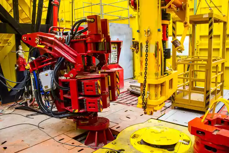 Robotics in Oil Drilling Rigs - WhatNext